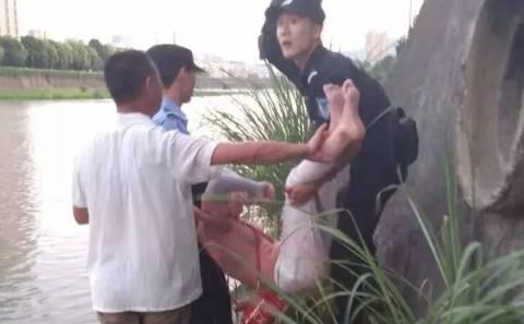 ����ʵϰŮ��ѧ��������ɱ���쵼�������� �Һܾ���