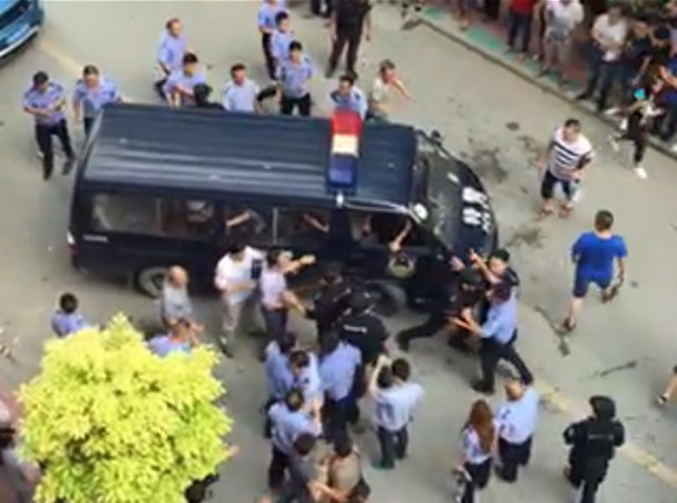 ���ݳǹ����̻���ͻ��������