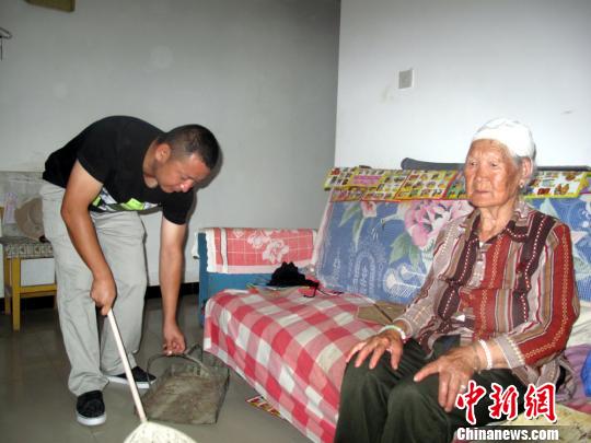 �½�����һ�����ΰ�Ա־ԸТ�Ͼ������������ഺ