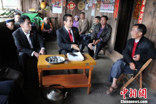 ����ͼ�������������ͷ�˵�������ֶ��� ��