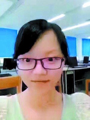 女大学生失联3天 父母翻查视频:无离开宿舍的镜头