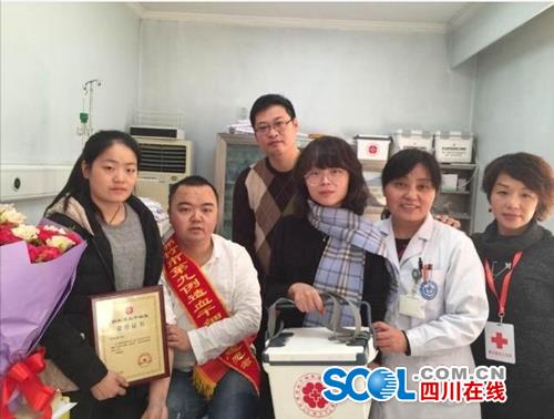 Ϊ���Ϻ�2���к� ����С�������Ѫ��ϸ��